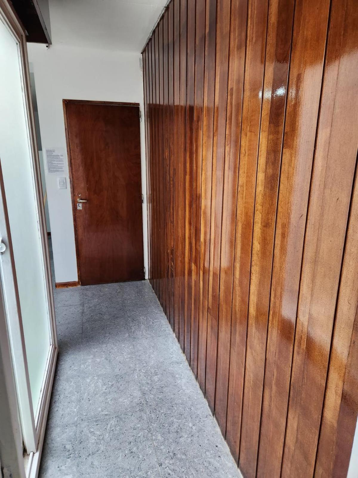 Departamento Ubicadisimo Calle Chile Con Estacionamiento Incluido Capital Mendoza 2 Apartment Bagian luar foto